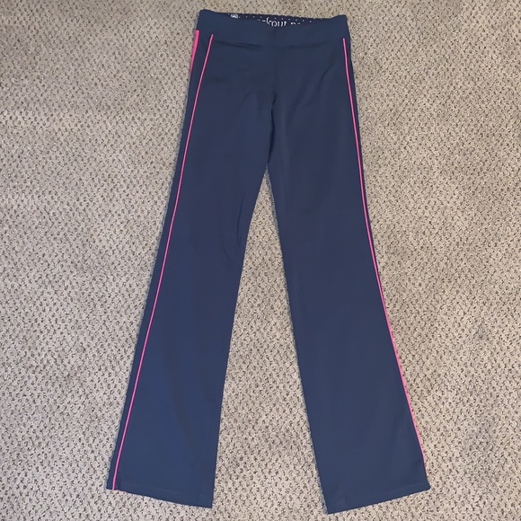 (3 for $15) aerieFit Workout Pant - Picture 2 of 3